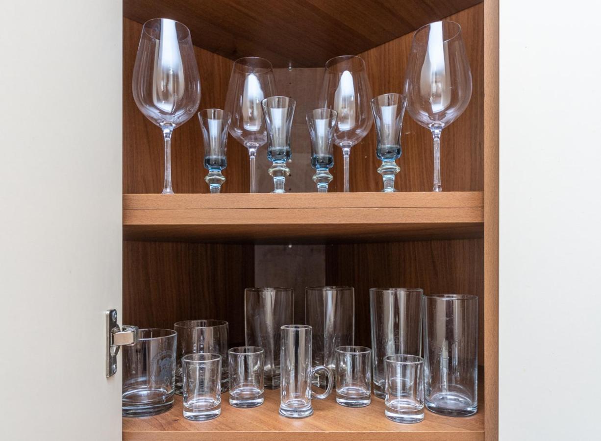 קייב 1 Bedroom Apart Near Metro Pecherska מראה חיצוני תמונה